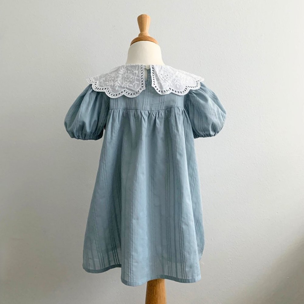 NWT - Girls Peasant Dress Floral Lace Embroidered Puritan Collar Bohemian 3T - Picture 3 of 4